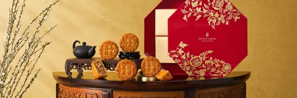 The Ritz Carlton Millenia Singapore Mid Autumn Artistry