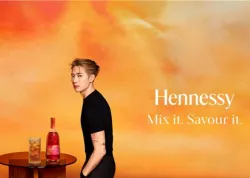Hennessy Unveils its 2025 Mid-Autumn Festival Limited Edition Collection