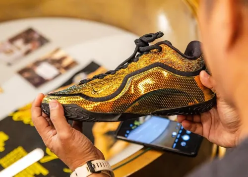 Titan Celebrates LeBron’s 23 Years with an In-Store Tribute & XXIII Drop