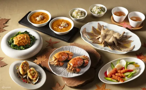 Maxims Palace Hairy Crab Set Menu Hairy Crab Gift Box