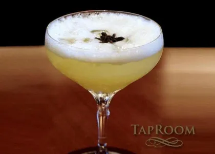 Tap Room Happy Hour at Manila Hotel