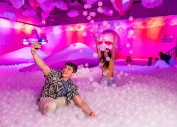 Bubble Planet Hong Kong
