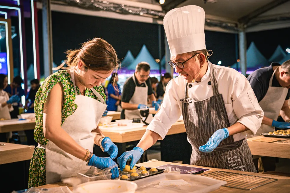 Culinary stations with masterchefs