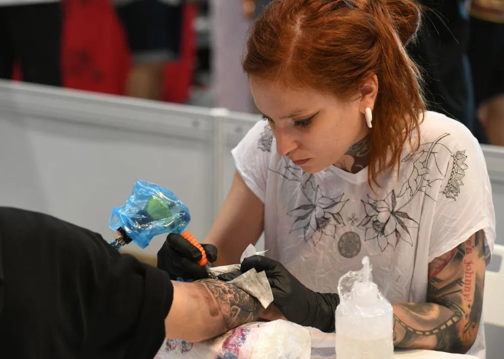 Tattoo artist