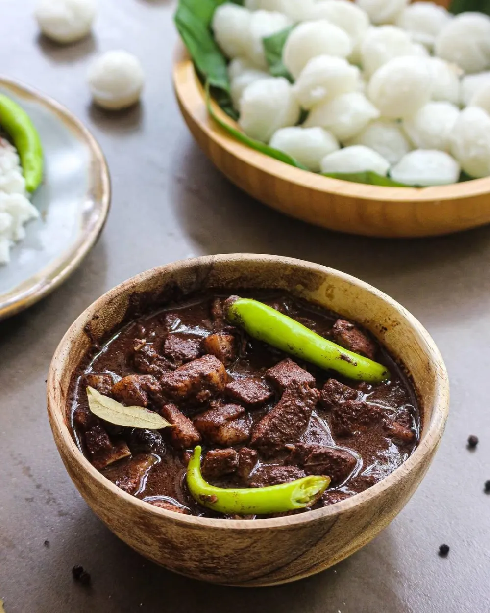 Dinuguan and puto