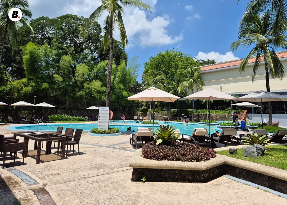 The poolside at Quest Plus Conference Center Clark