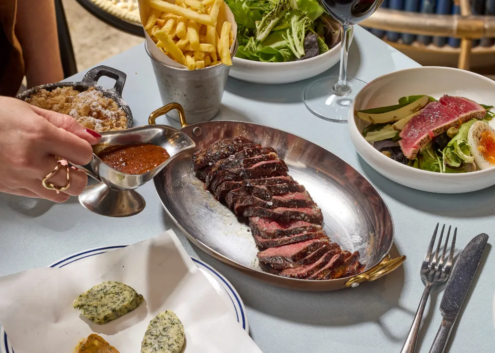 À Poêle Bistro