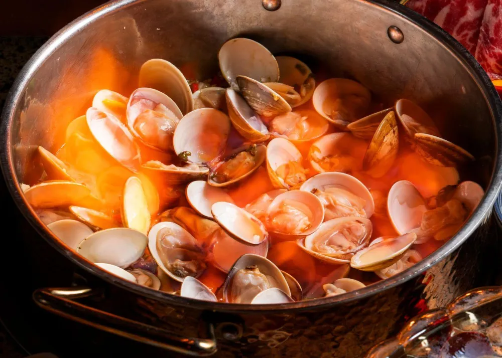 clam broth