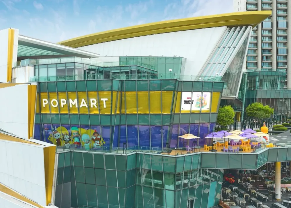 The view of the POP MART store at ICONSIAM