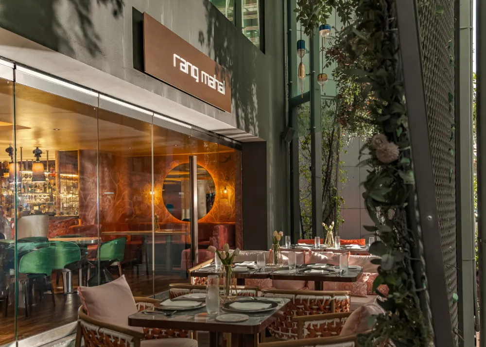 Al Fresco Dining