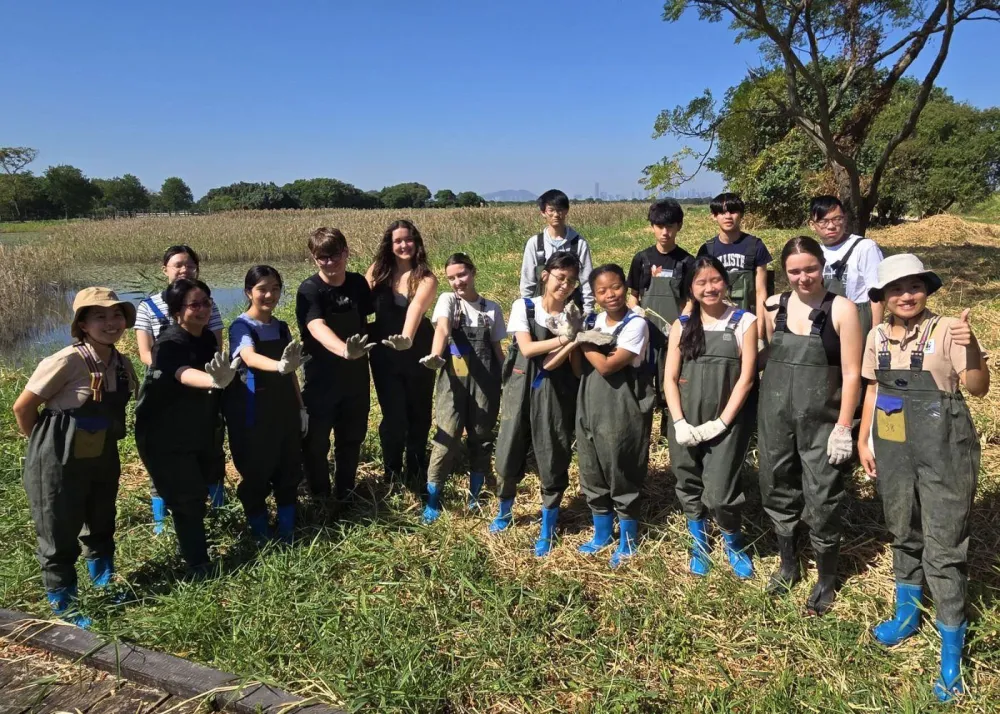 LPCUWC students with flags