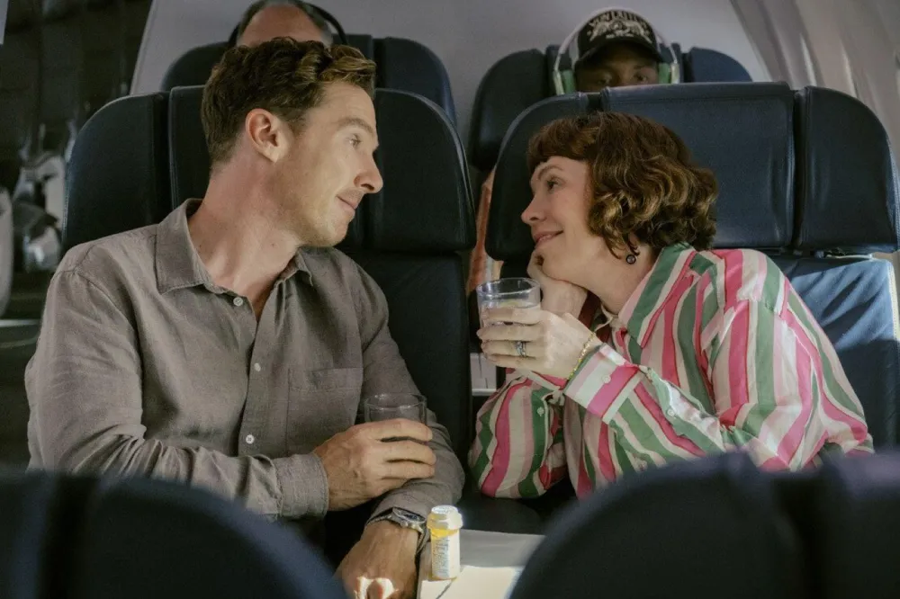 Benedict Cumberbatch and Olivia Colman in 'The Roses'