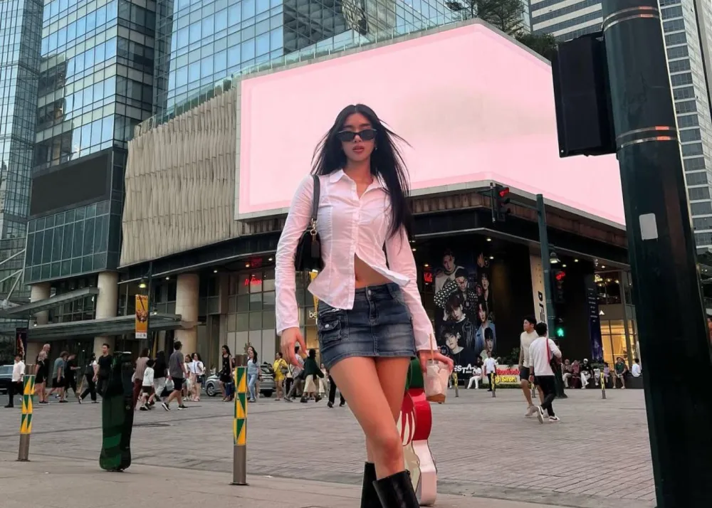 Sophia from KATSEYE