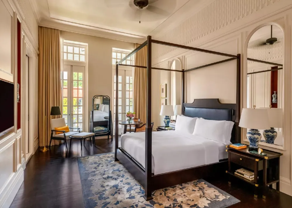 4 Raffles Singapore