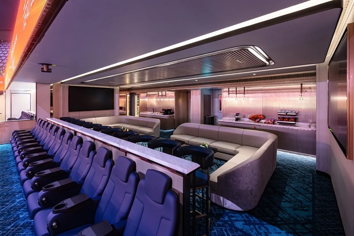 Venetian arena gallery 900x600 2