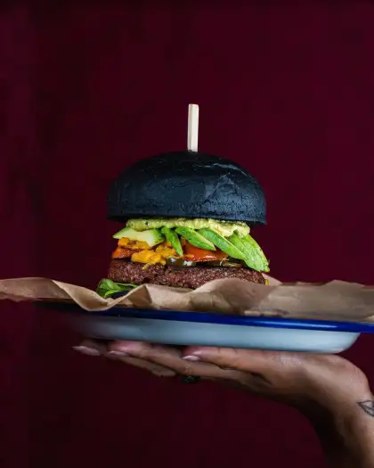 25 Degrees Bangkok's Plant-Based 'Beyond Meat' Burger