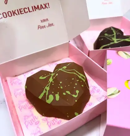 Heart Shaped Dubai Milk Chocolate The Rolling Pin