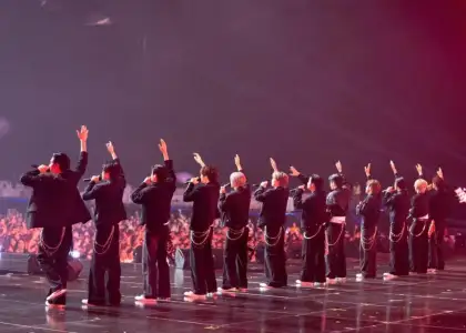 BUS because of you i shine