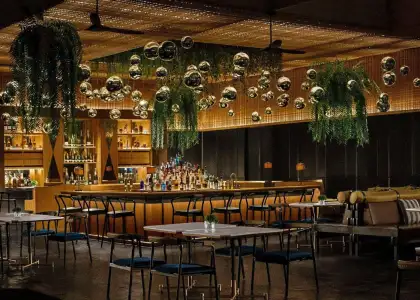 Aqua Bar Bangkok Interior
