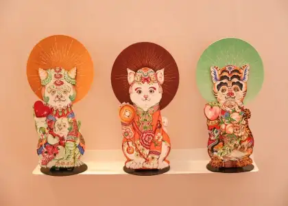 artworks by Phannapast Taychamaythakool