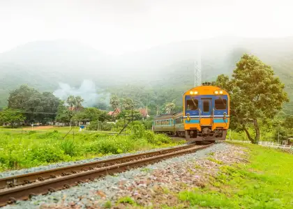 Embark on a One of a Kind Bangkok Experience Through the SRT Day Tour