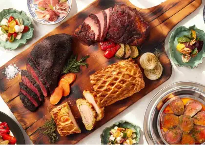 An International Food Quest Awaits at The Peninsula Bangkoks Dinner Buffet