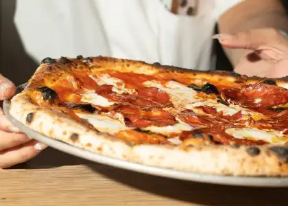 Brooklyns Robertas Pizza Lands at Siam Discovery