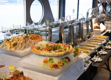 It's Back! Shangri-La Bangkok's Luxury Dining Cruise Returns