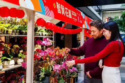 4 CNY Flower Market & 'Golden Dragon Chinese New Year Market'
