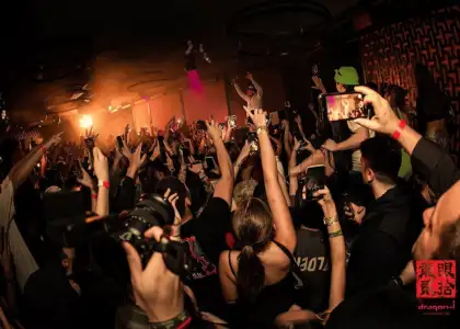 5 LKF x Fi S Collaboration at Dragon i