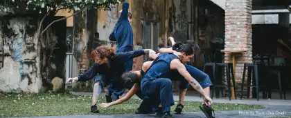 4. ArtScience Encounters with T.H.E Dance Company: Searching Blue