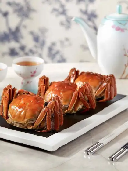 1. Hairy Crab Season at 藝 yì by Jereme Leung