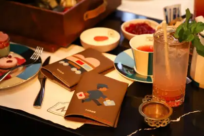 6 Love on the Rails Afternoon Tea with Crafune