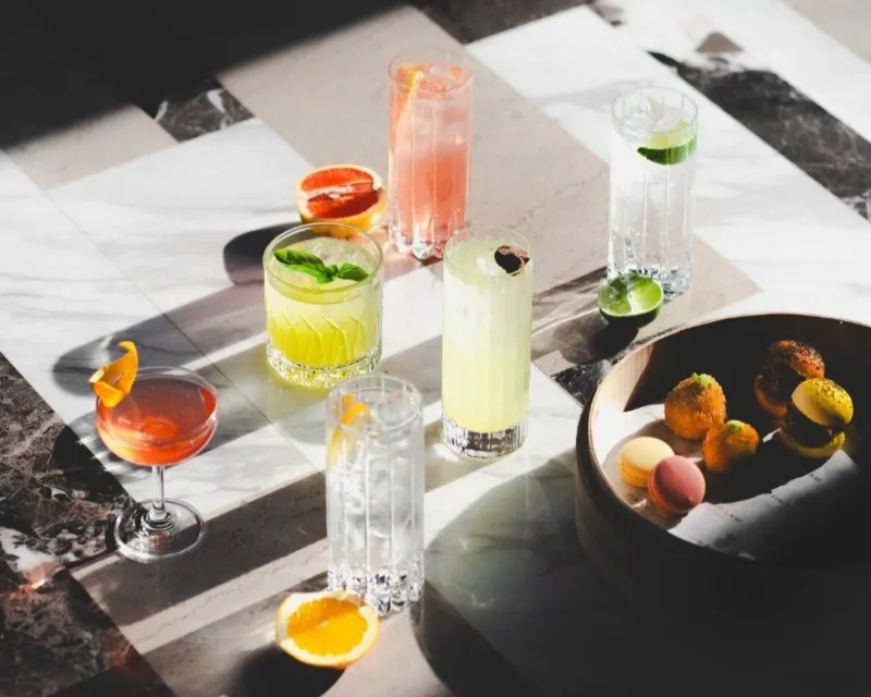 Buy 1 Get 1 Happy Hour Jin Bo Law Skybar 2