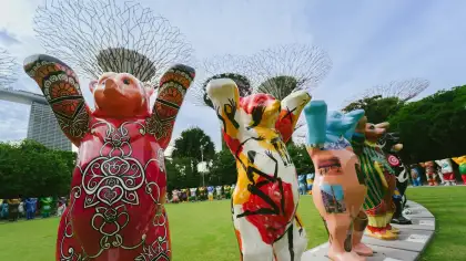 2 United Buddy Bears at Gardens by the Bay