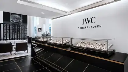 1 IWC Schaffhausen Ingenieur Pop-up