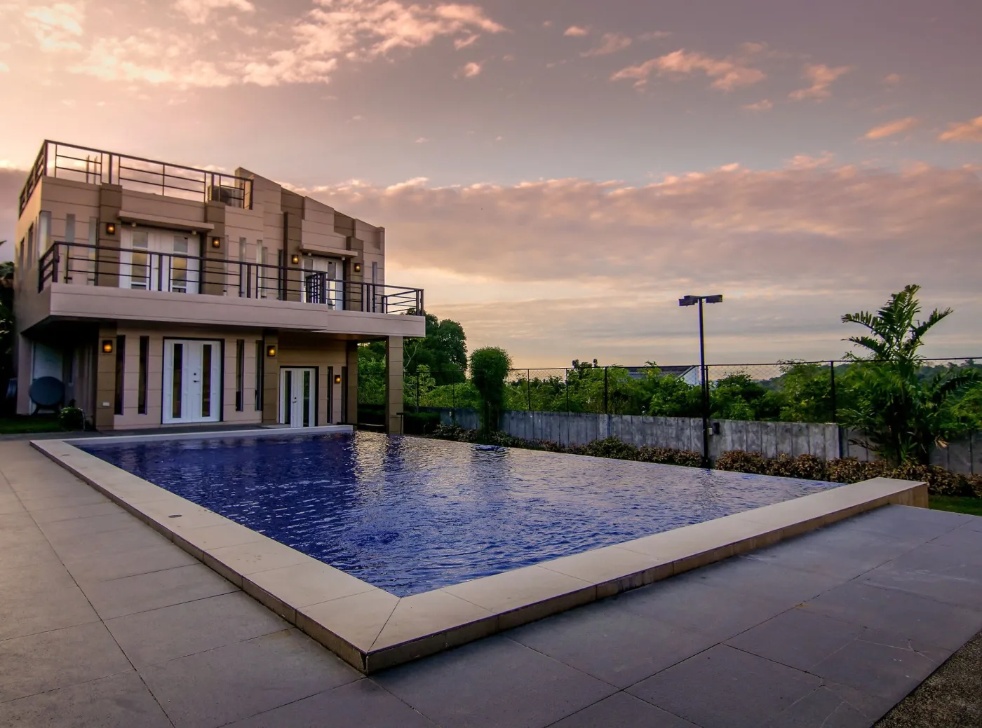 4b12ef de1ad3c3440c4486a6159ec42c0e9861mv2 d 5184 3888 s 4 2