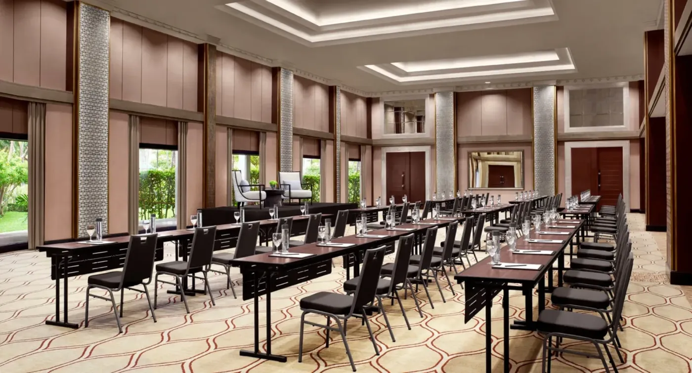 Anantara riverside bangkok ballroom classroom