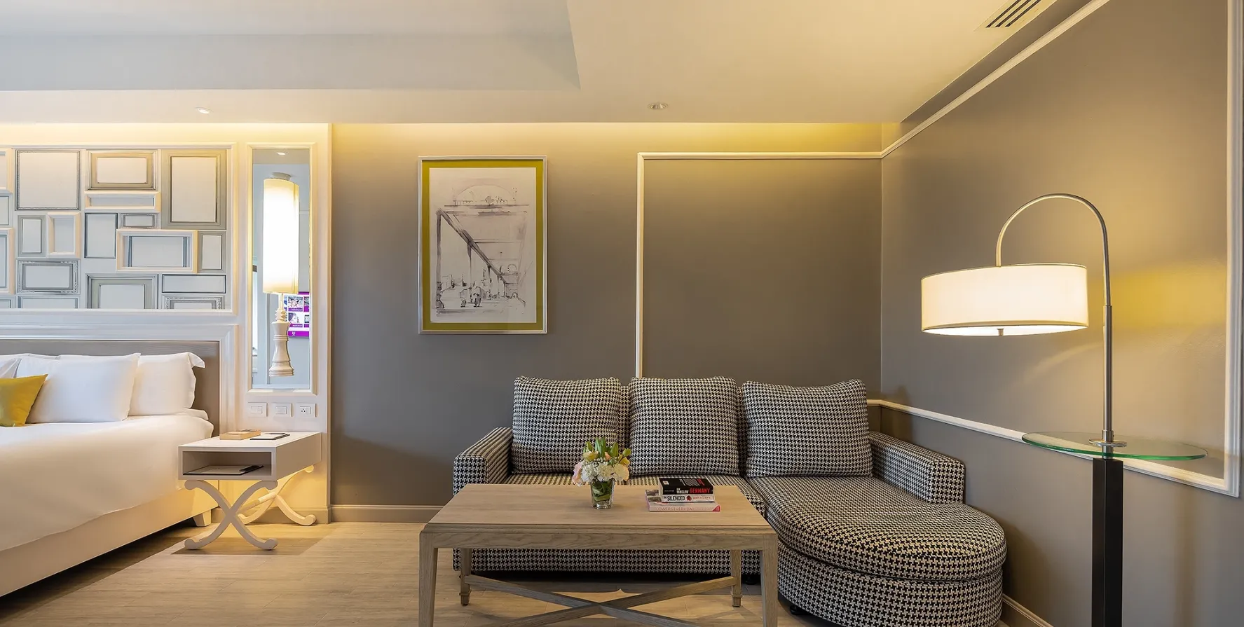 U Sathorn Bangkok pic 2