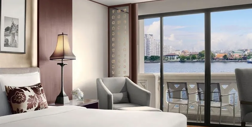 Anantara Riverside Bangkok Resort pic 2