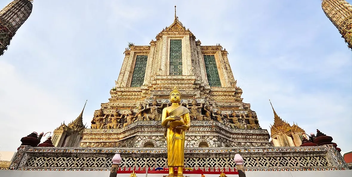 Wat Arun Temple of Dawn pic 11