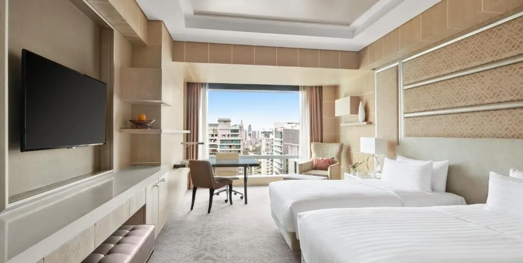 Shangri La The Fort 1