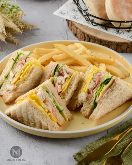 460111120 925998602902287 2849794845100895590 n