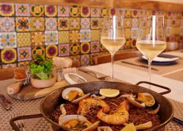 342037282 641178257850378 4550472213853360967 n