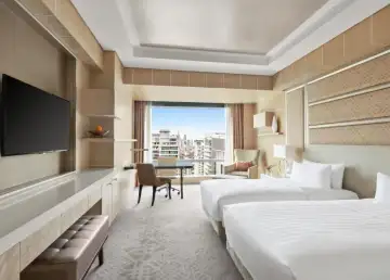 Shangri La The Fort 1