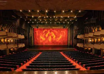 Tanghalang Nicanor Abelardo