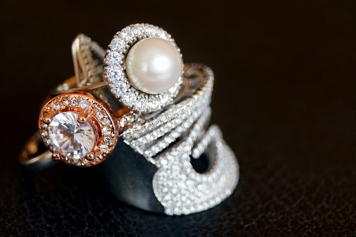 Diamond Jewelries