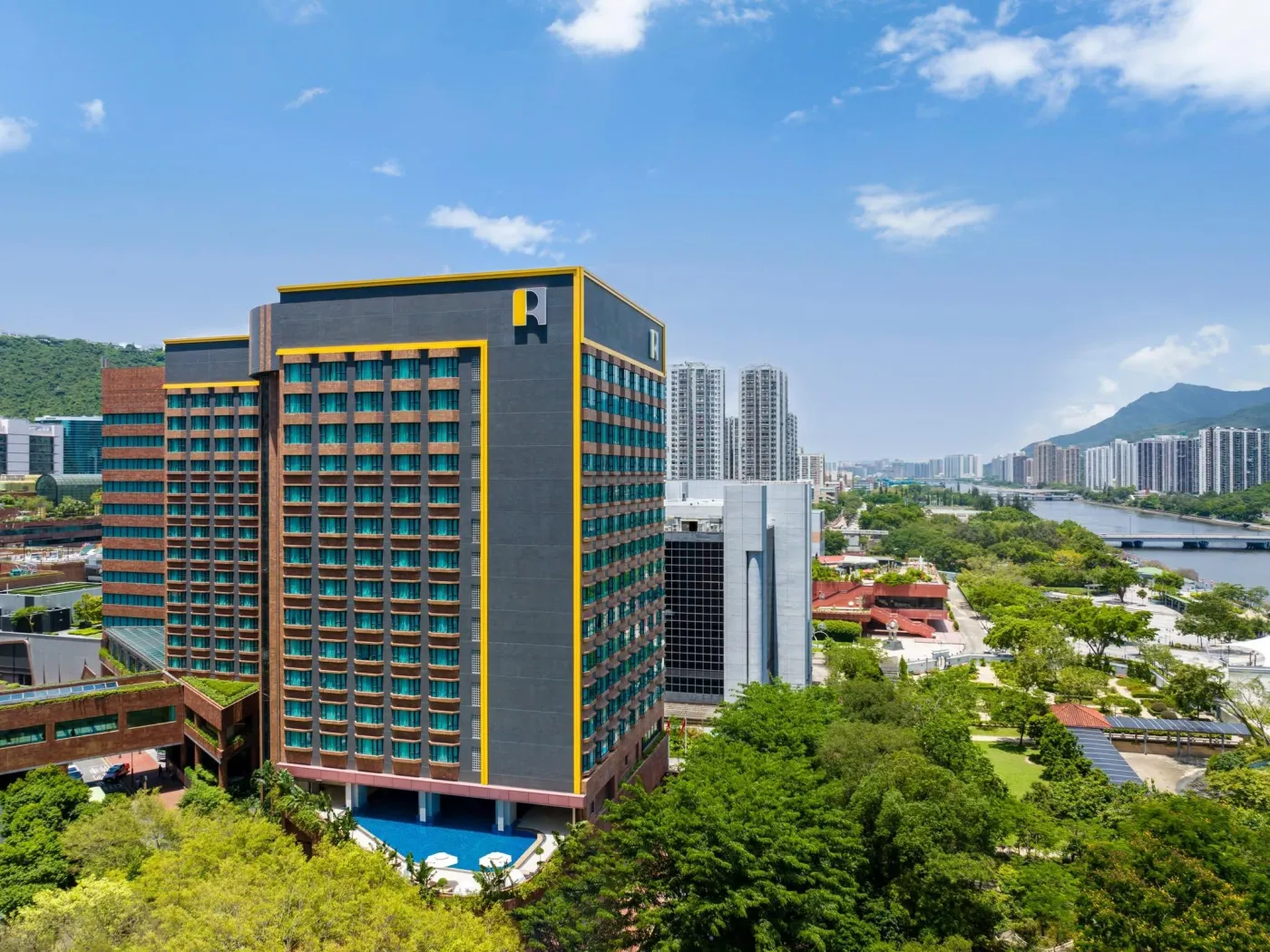 Royal Park Hotel exterior 1
