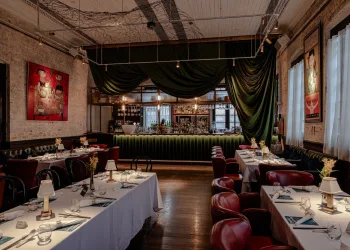 Madame Fu interior 9