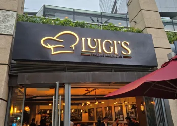 Luigis Exterior 2
